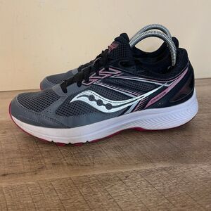 Saucony Cohesion 14 running shoes women's size 9.5 black and pink (S10628-1)